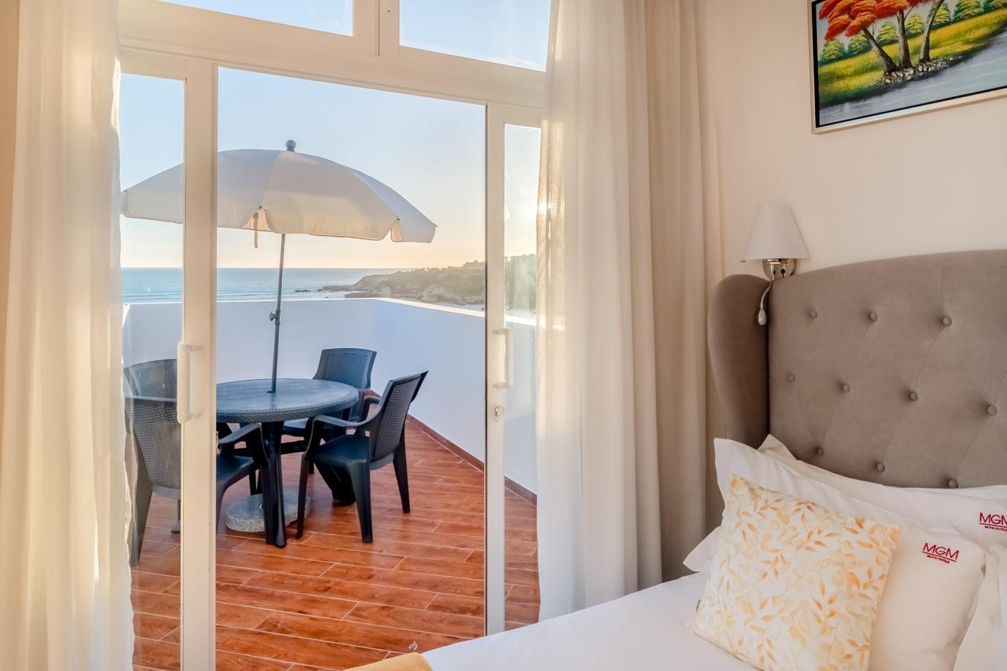 Monicca Collection Suites And Residences Albufeira Exterior photo
